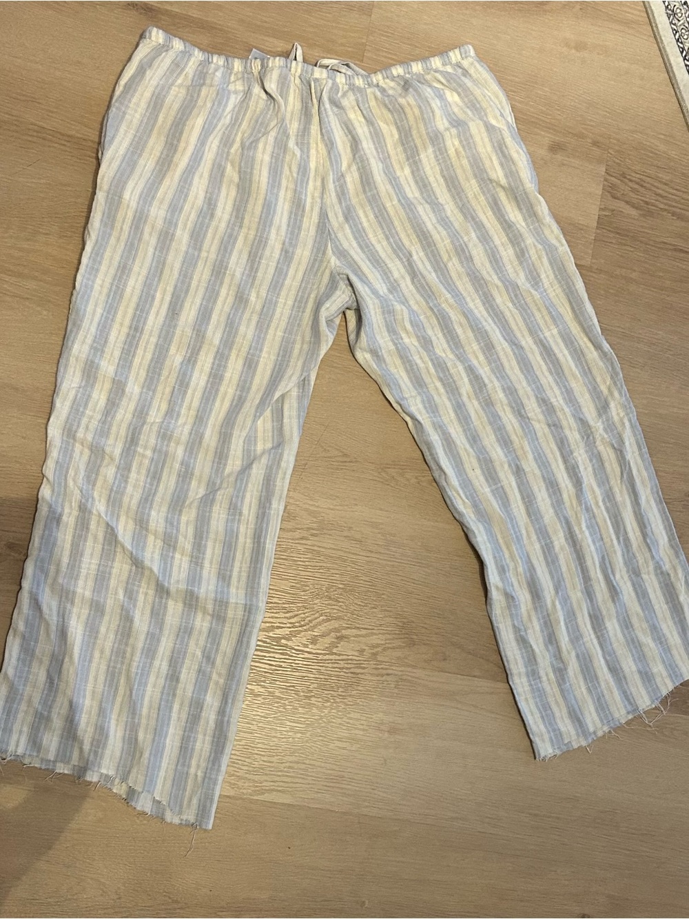 H&M Striped Drawstring Pants - Picture 2 of 3